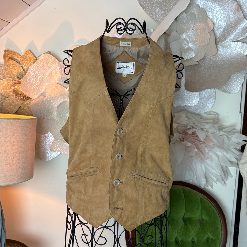 L'AVION Camel Brown Suede Cropped Button Front Vest. Ladies M Vintage 70s 80s.